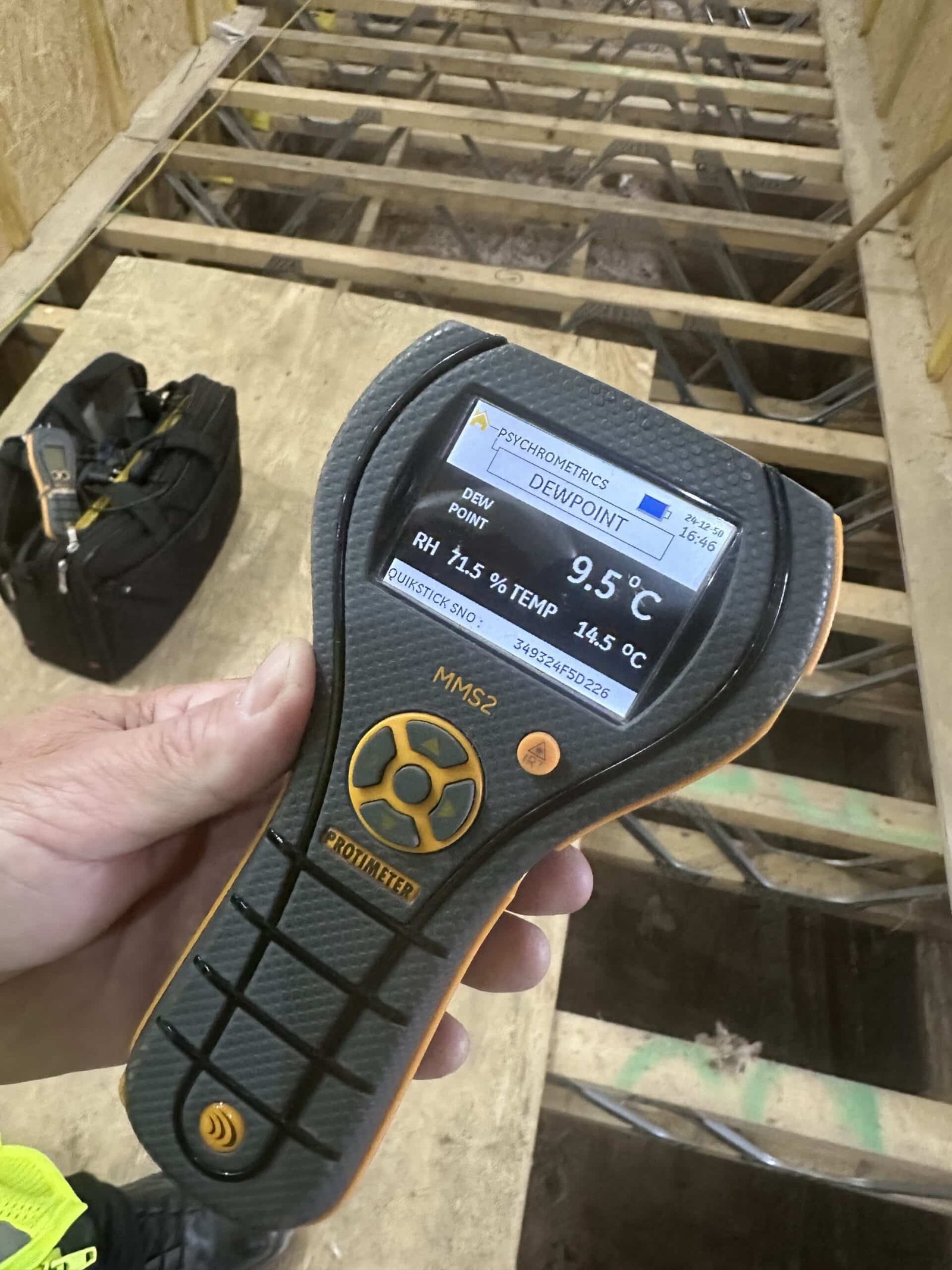 Specilist damp proofing moisture equipment checking for damp